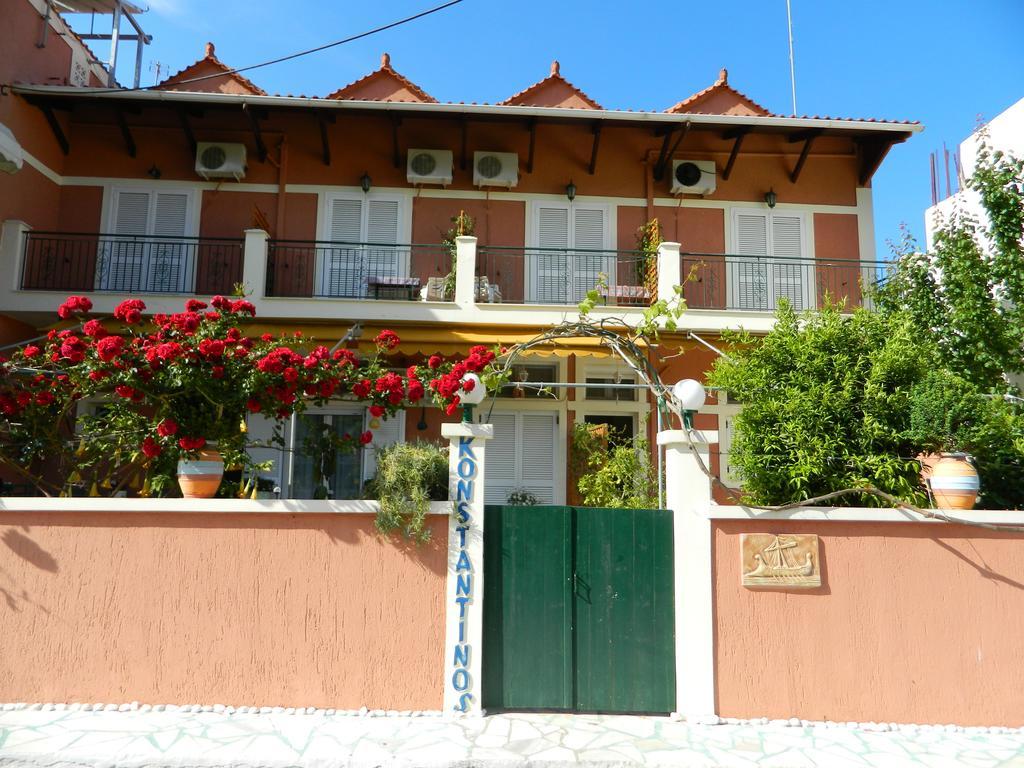 Konstantinos Apartments Айя-Евфимия Экстерьер фото