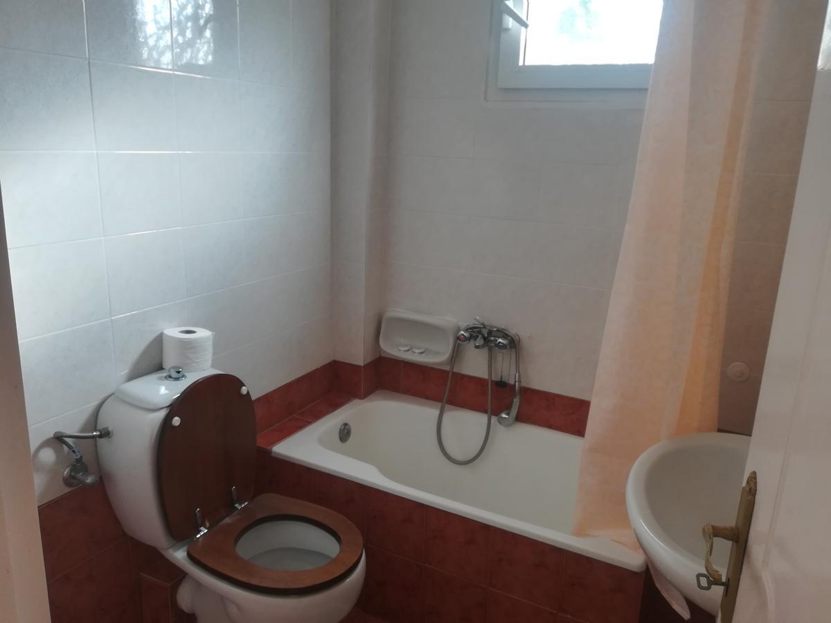 Konstantinos Apartments Айя-Евфимия Экстерьер фото